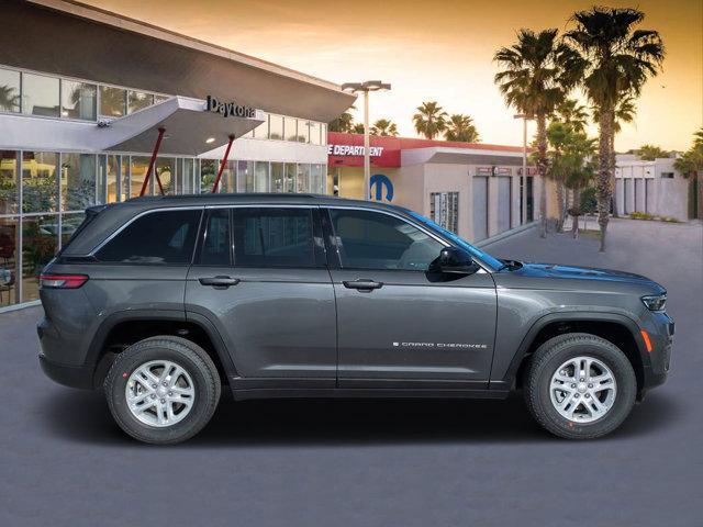 new 2025 Jeep Grand Cherokee car, priced at $39,319