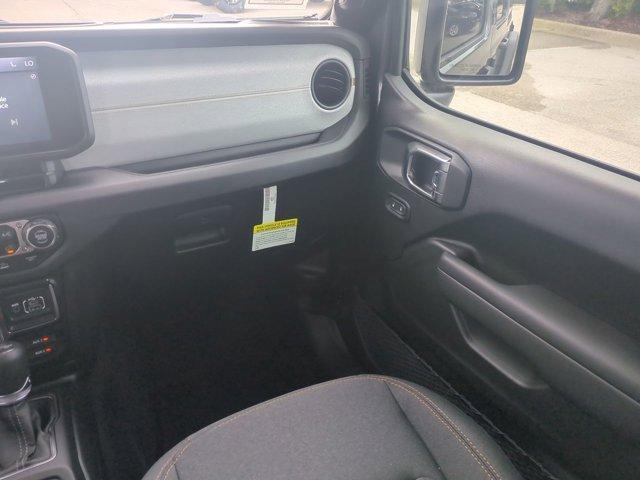 new 2025 Jeep Wrangler car, priced at $44,601