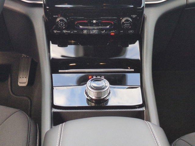 new 2025 Jeep Grand Cherokee car, priced at $39,524
