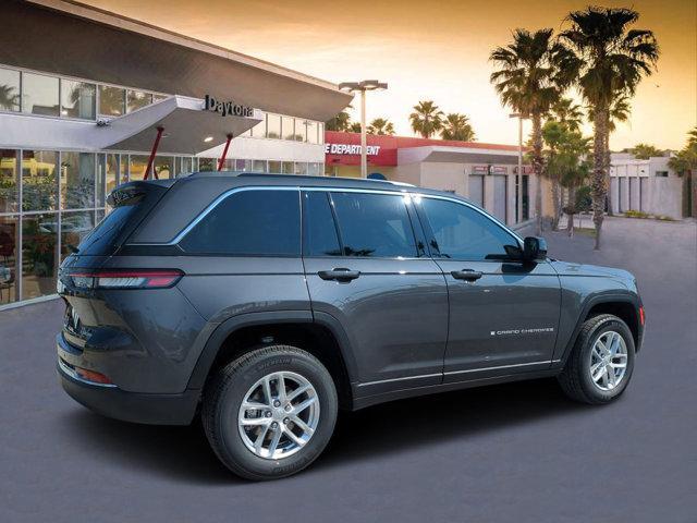 new 2025 Jeep Grand Cherokee car, priced at $39,524