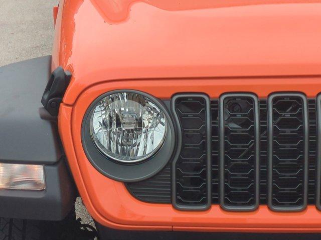 new 2025 Jeep Gladiator car, priced at $41,804