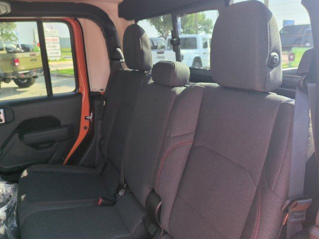 new 2025 Jeep Gladiator car, priced at $51,179