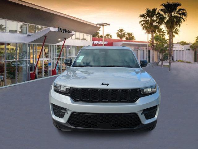 new 2025 Jeep Grand Cherokee car, priced at $48,069