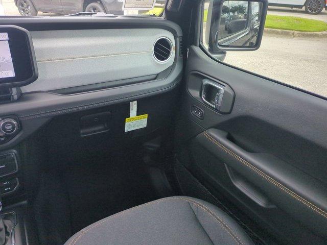 new 2025 Jeep Wrangler car, priced at $57,719