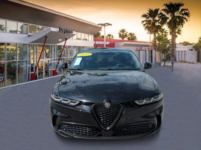 new 2025 Alfa Romeo Tonale car