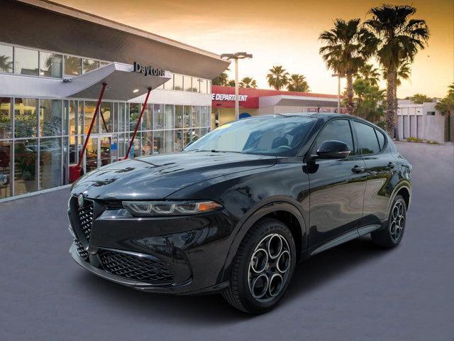 new 2025 Alfa Romeo Tonale car
