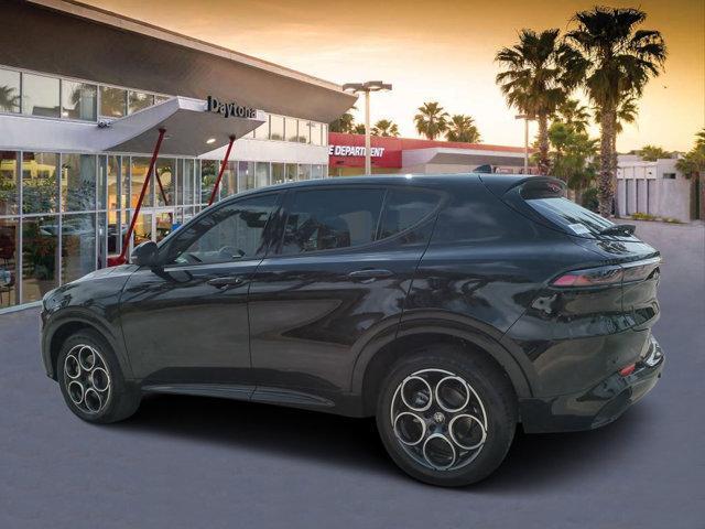 new 2025 Alfa Romeo Tonale car