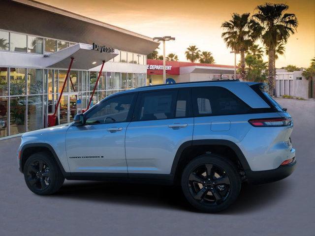 new 2025 Jeep Grand Cherokee car, priced at $44,569