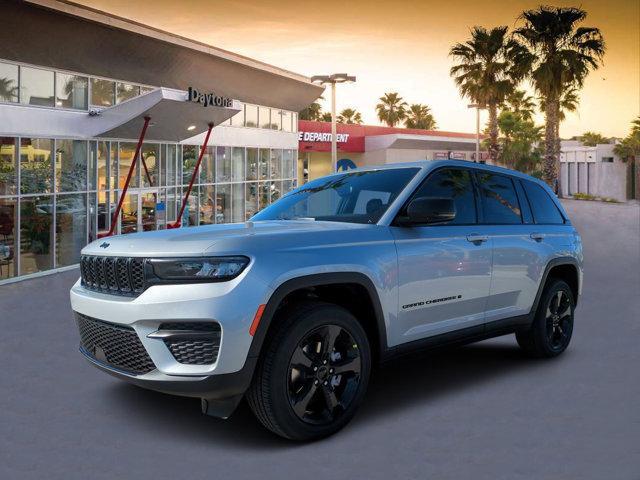 new 2025 Jeep Grand Cherokee car, priced at $44,569