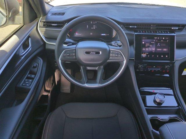 new 2025 Jeep Grand Cherokee car, priced at $36,429