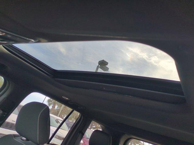 new 2025 Jeep Grand Cherokee car, priced at $38,819