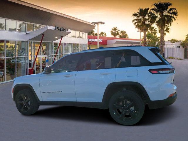 new 2025 Jeep Grand Cherokee car, priced at $43,224