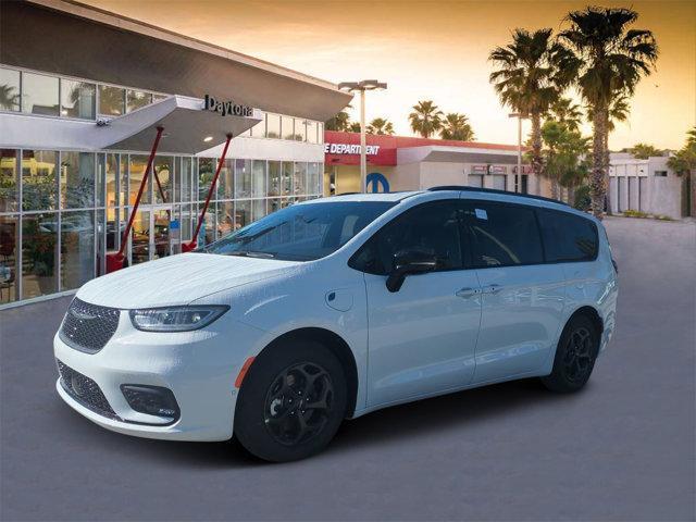 new 2024 Chrysler Pacifica Hybrid car, priced at $54,349