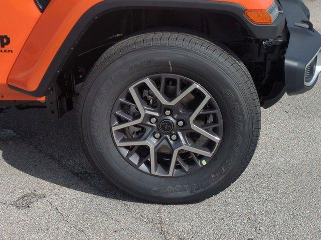 new 2025 Jeep Wrangler car, priced at $45,436