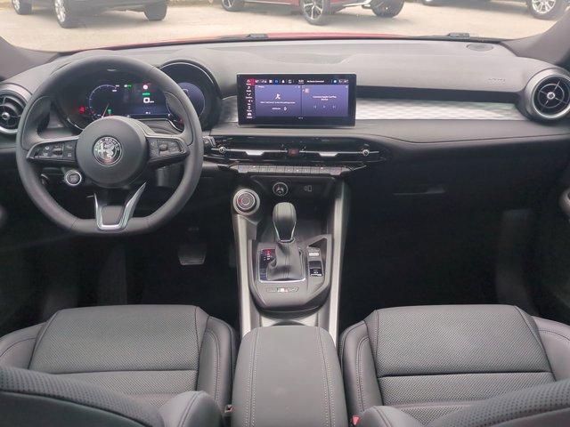 new 2024 Alfa Romeo Tonale car