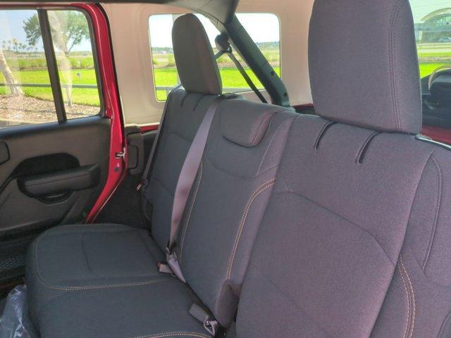 new 2025 Jeep Wrangler car, priced at $48,310