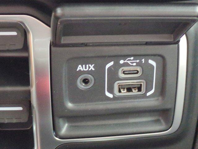 new 2025 Jeep Gladiator car, priced at $39,796