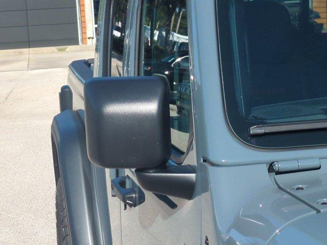 new 2025 Jeep Gladiator car, priced at $46,624