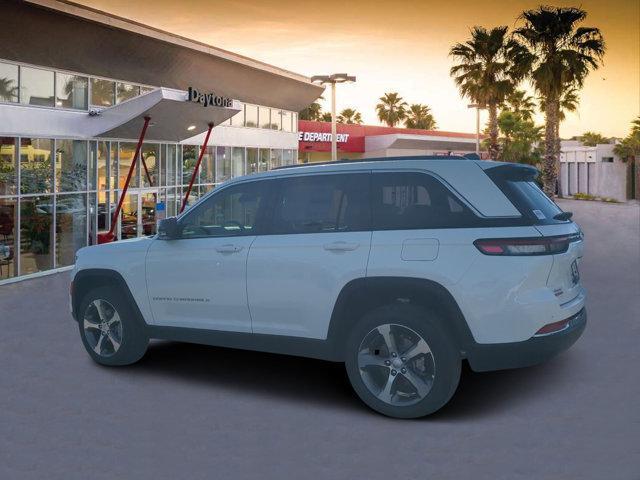 new 2025 Jeep Grand Cherokee car, priced at $50,894