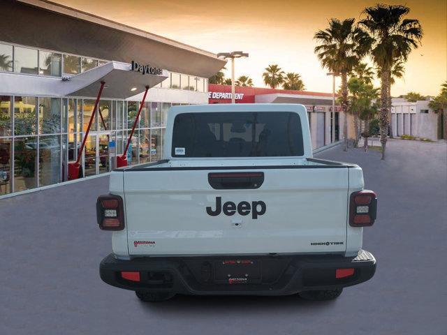 new 2025 Jeep Gladiator car, priced at $42,556