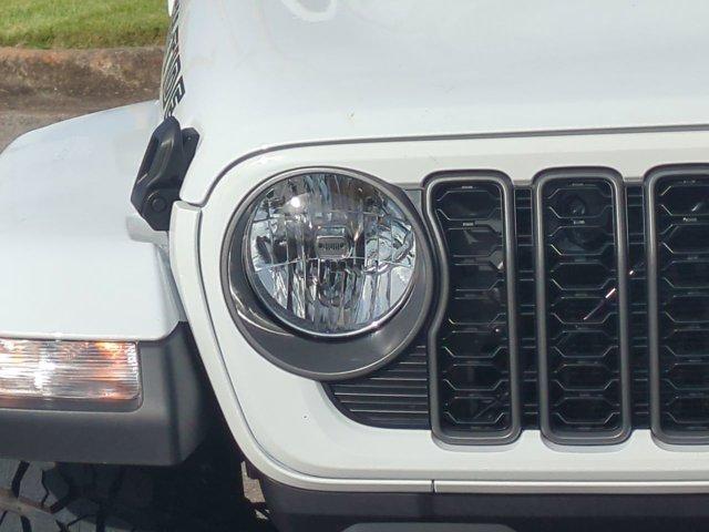 new 2025 Jeep Gladiator car, priced at $42,556