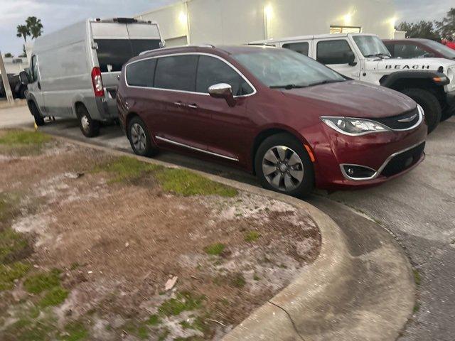 used 2020 Chrysler Pacifica Hybrid car, priced at $32,547