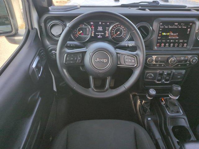 used 2022 Jeep Gladiator car, priced at $35,985