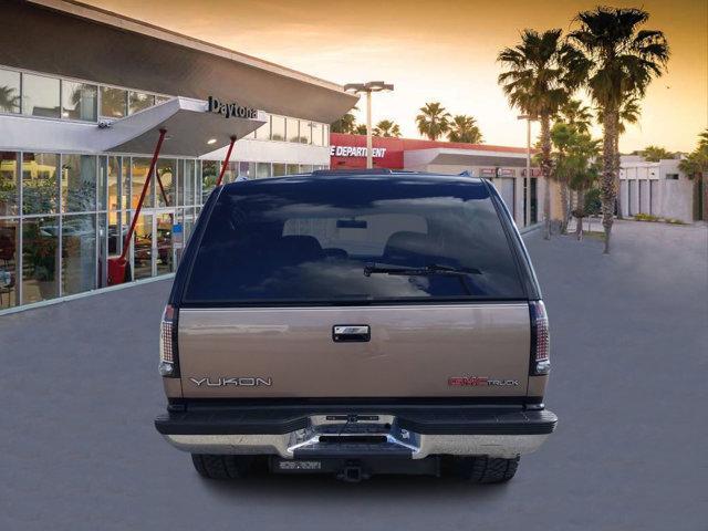 used 1994 GMC Yukon car, priced at $35,999