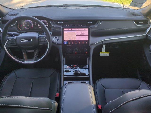 new 2025 Jeep Grand Cherokee car, priced at $49,134