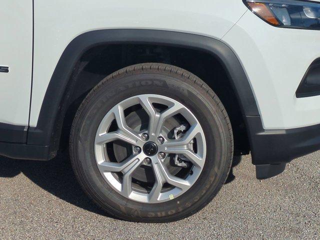 new 2026 Jeep Compass car, priced at $27,619