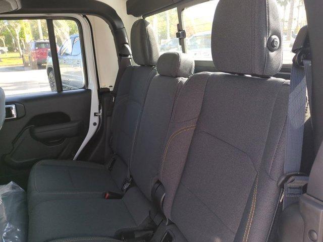 new 2025 Jeep Gladiator car, priced at $39,926