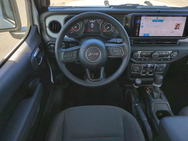 new 2025 Jeep Gladiator car, priced at $39,926