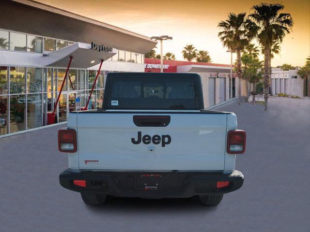 new 2025 Jeep Gladiator car, priced at $39,926