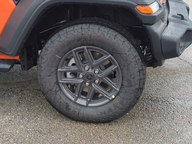 new 2025 Jeep Wrangler car, priced at $48,610