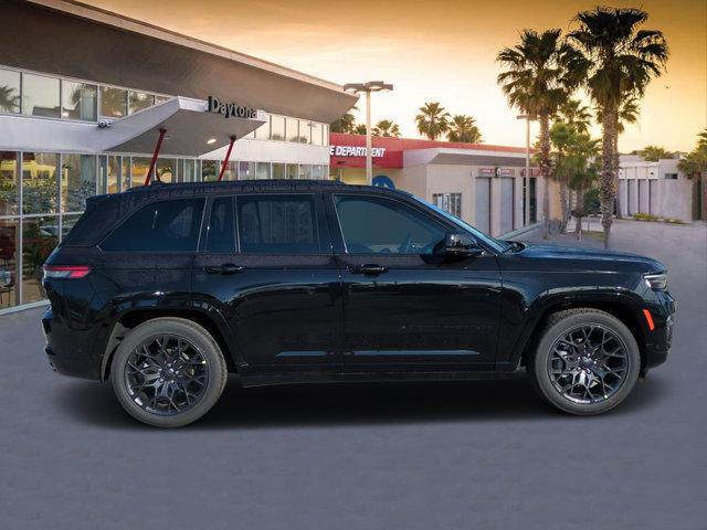 new 2025 Jeep Grand Cherokee car, priced at $73,119