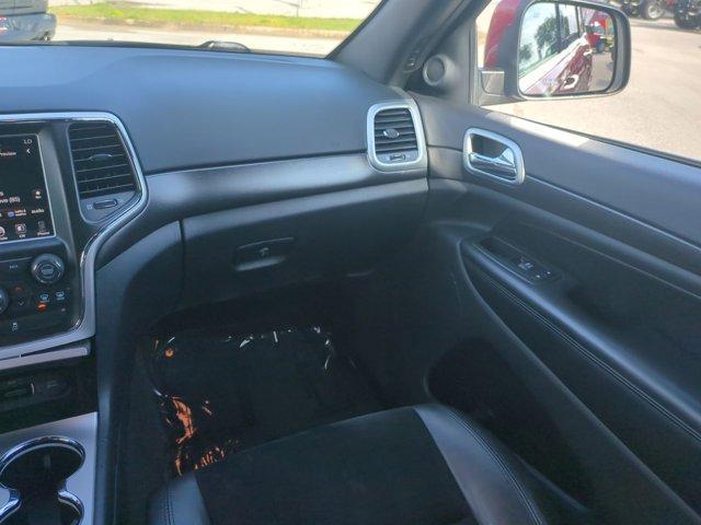 used 2015 Jeep Grand Cherokee car, priced at $18,856