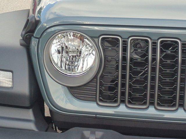 new 2025 Jeep Wrangler car, priced at $48,785