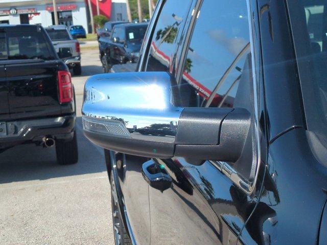 new 2025 Ram 1500 car, priced at $77,637