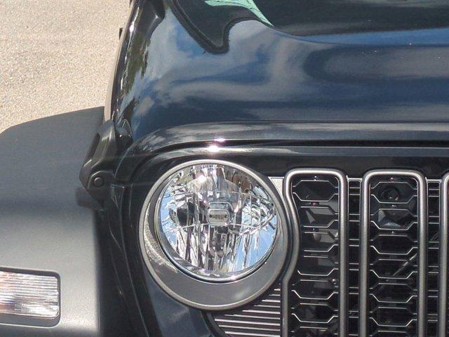 new 2025 Jeep Wrangler car, priced at $39,413