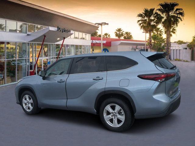 used 2024 Toyota Highlander car, priced at $39,318