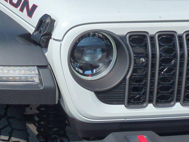 new 2024 Jeep Gladiator car, priced at $62,564