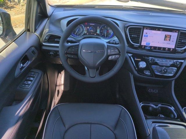 new 2025 Chrysler Pacifica car, priced at $48,944