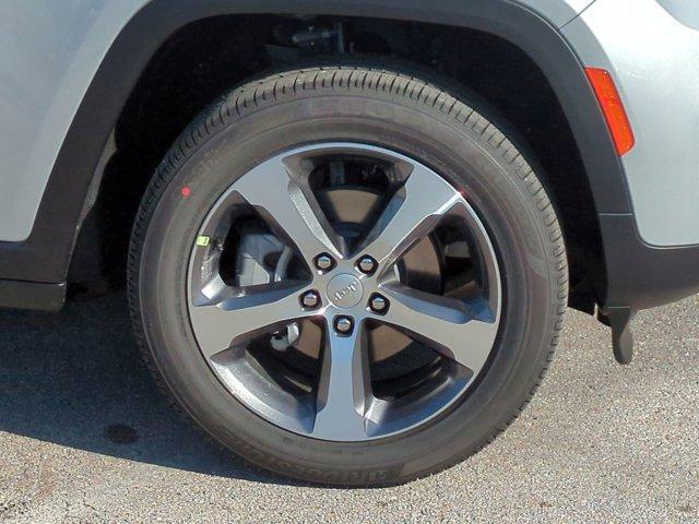 new 2024 Jeep Grand Cherokee car, priced at $51,904