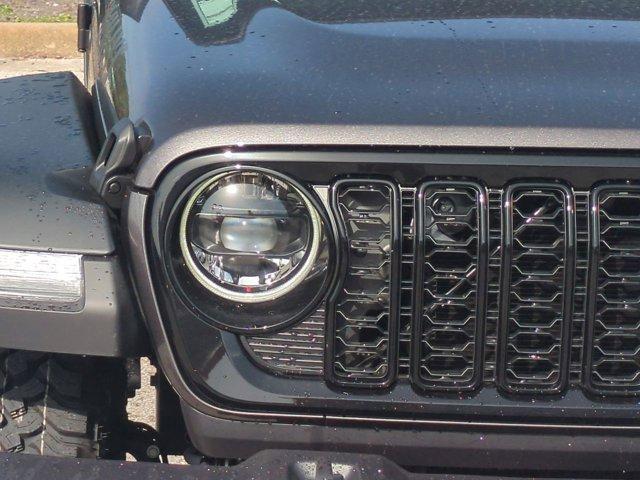 new 2025 Jeep Wrangler car, priced at $52,079