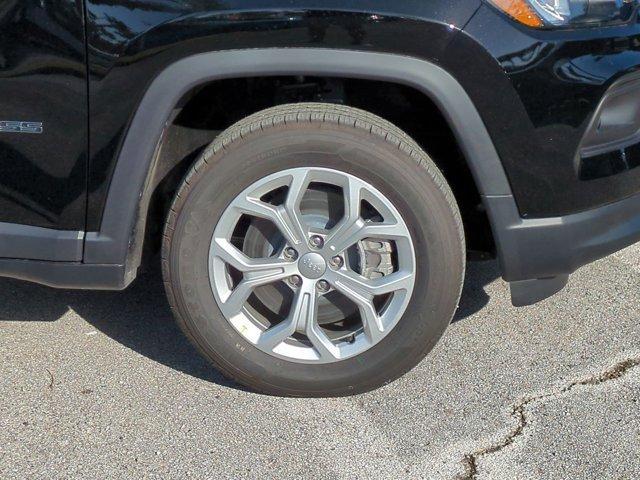 new 2025 Jeep Compass car, priced at $30,360