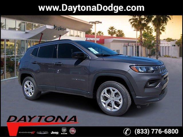 new 2024 Jeep Compass car, priced at $33,999