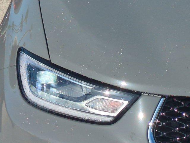 new 2025 Chrysler Pacifica car, priced at $38,646