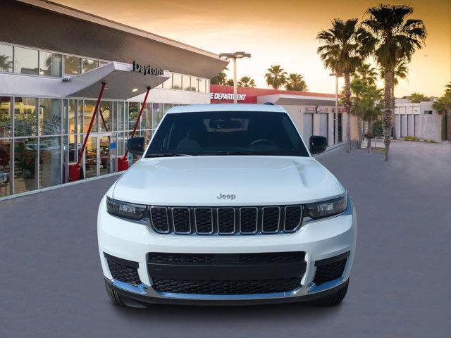 new 2025 Jeep Grand Cherokee L car, priced at $38,332