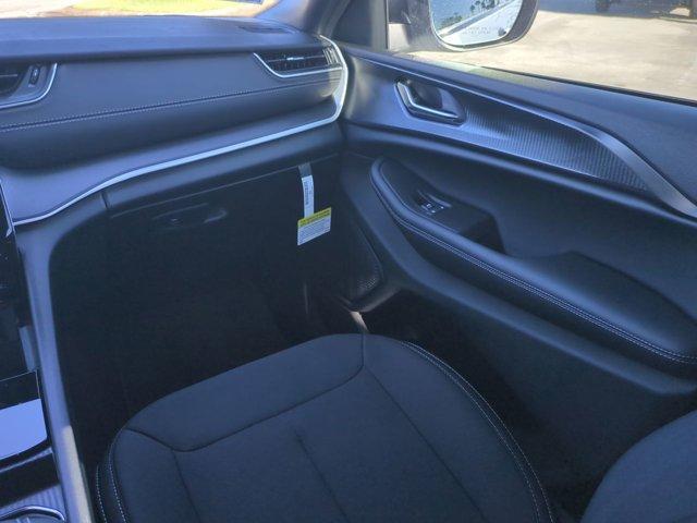 new 2025 Jeep Grand Cherokee L car, priced at $36,934