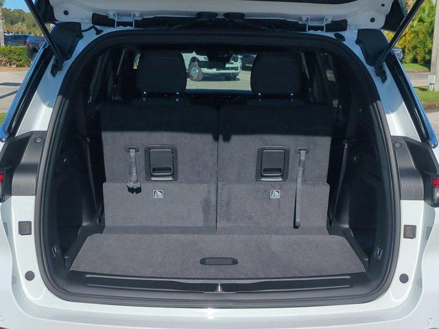 new 2025 Jeep Grand Cherokee L car, priced at $36,934